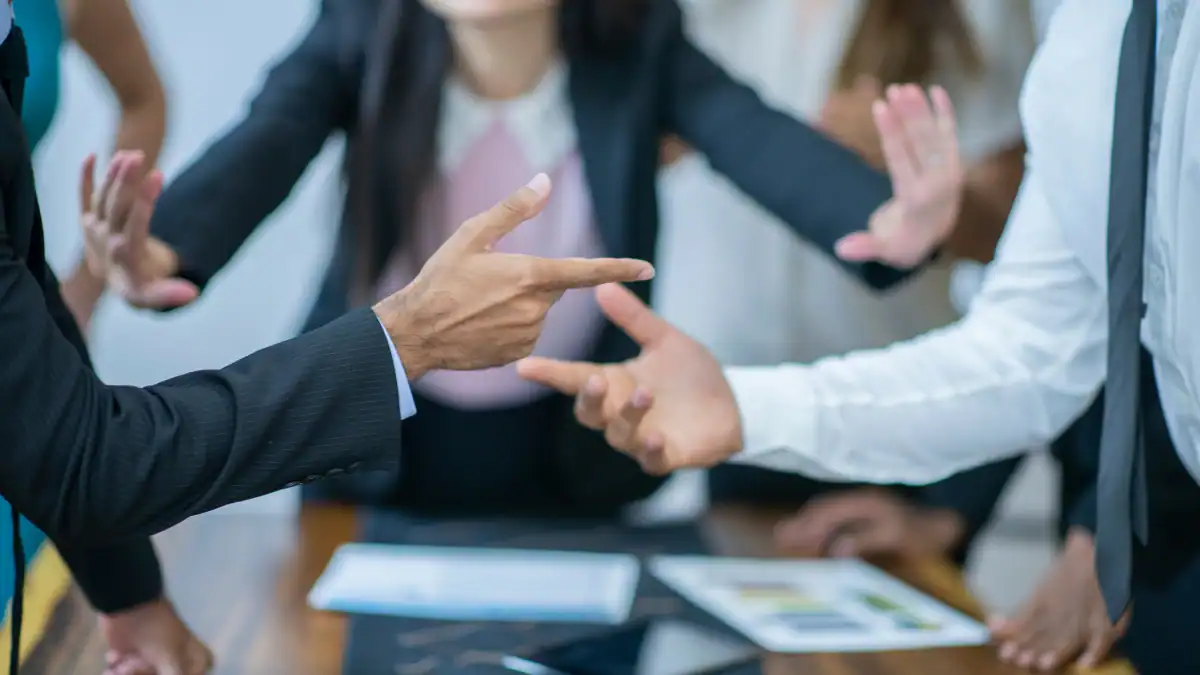 Benefits of Combining Mediation with Mental Health Awareness Farnborough