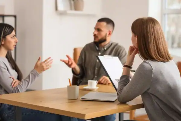 Image of couple access free mediation using family mediation voucher scheme Farnborough